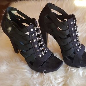 Jessica Simpson "Satino" platform stiletto